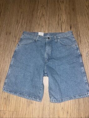 Brittania NWT VTG Men's Casual Denim Jean Shorts in Light Blue